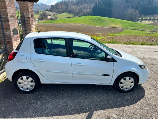 RENAULT Clio 3ª serie Clio 1.2 16V 5 porte Live! - Foto 5