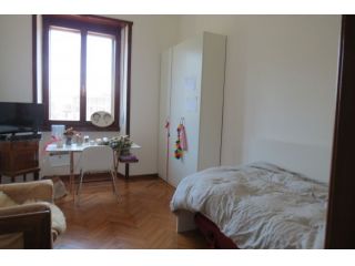 Ampie camere in zona P.ta Romana
