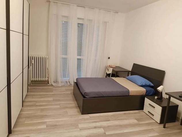 Room in Via Concilio Vaticano II, Milano for 90 m² with 3 bedrooms - Foto 3