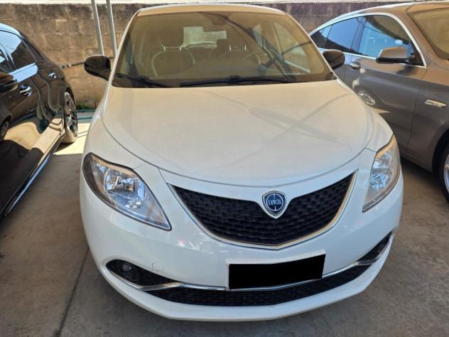 LANCIA Ypsilon 3ª serie Ypsilon 1.2 69 CV 5 porte Gold - Foto 2