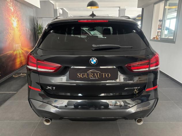 BMW X1 XDRIVE 18D M SPORT 2022 - Foto 9