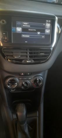 Peugeot 208 PureTech 82 5p. GPL - Foto 9