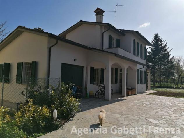 Casa Indipendente 5 locali - Rif. 8636