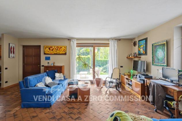 Villa di 375 m² con più di 5 locali in vendita a Gavirate - Foto 11