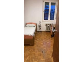Stanza in appartamento in affitto a Trento