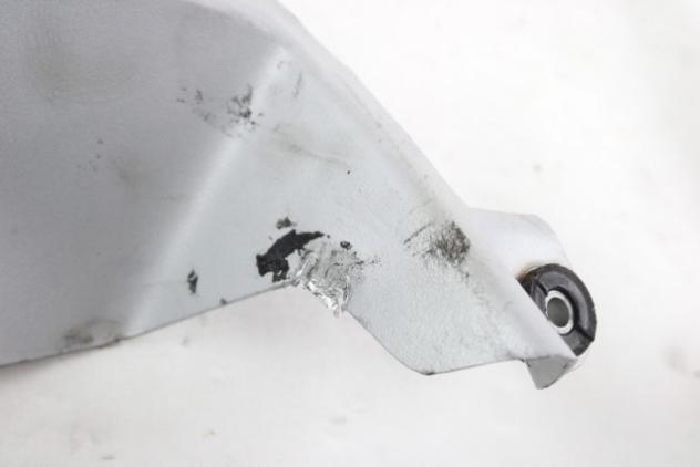 APRILIA TUONO 660 2B007477 PARACALORE SCARICO SINISTRA 21 - 25 LEFT MUFFLER HEATGUARD - Foto 4