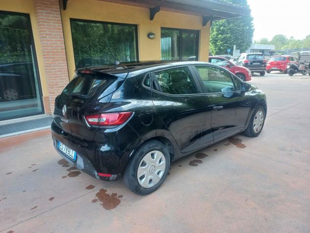 Renault Clio 1.2 75CV 5 porte Wave - Foto 5