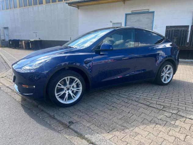 Tesla Model Y DUAL MOTOR AWD 19" GUIDA DI 2LIVELLO CAMERA 360 SEDILI ELETTRICI RISCALDATI TETTO PANORAMICO