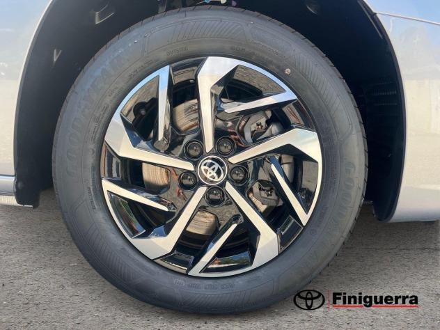 Toyota Proace City Verso 1.5D 100CV M/T L1 Executive - Foto 7