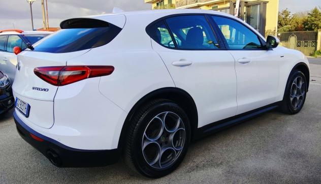Alfa Romeo Stelvio 2.2 AT8 Q4 Sprint - Foto 9