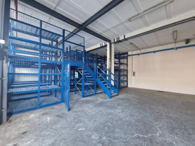 Immobile di 130 m² con 1 locale in affitto a Rho - Foto 8