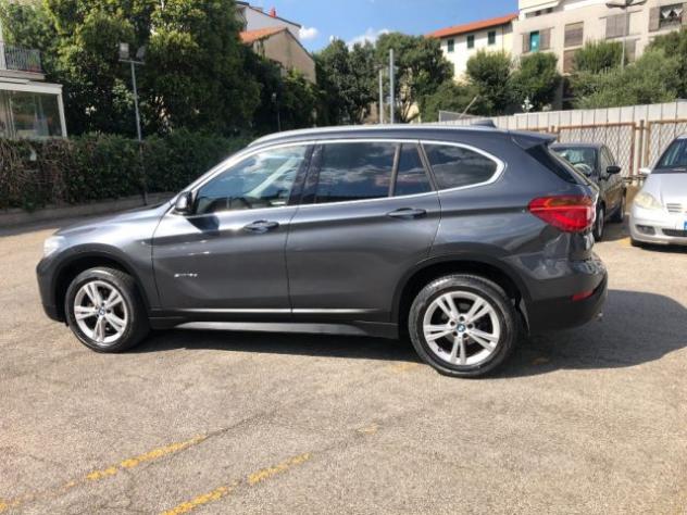BMW X1 sDrive18d Business rif. 23708005 - Foto 7