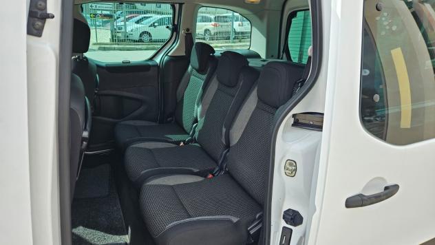 Peugeot Partner BlueHDi 100cv Outdoor - Foto 6