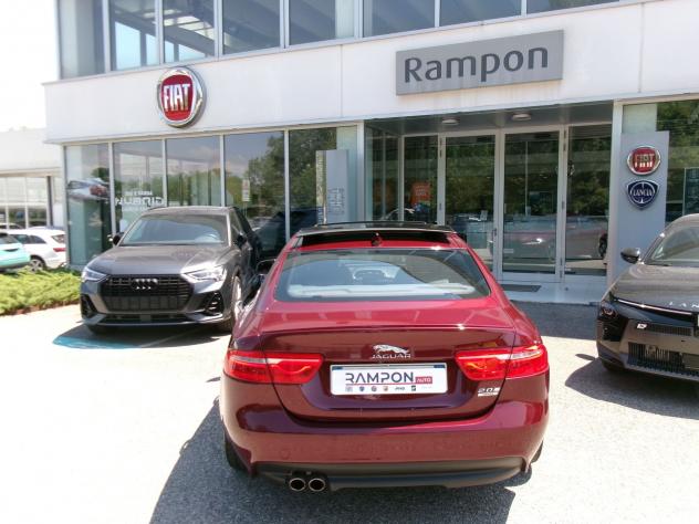 Jaguar XE 2.0d i4 180cv AWD Autom. R-Sport - Foto 4