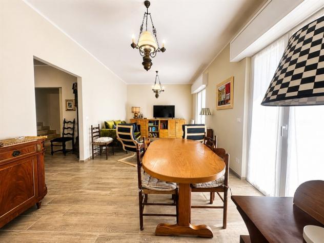 ID 900 Loano bellissima villa ristrutturata in vendita - Foto 2