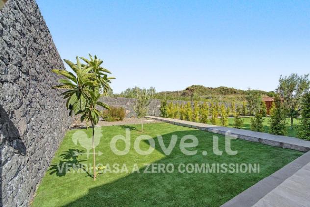 Villa di 380 m² con più di 5 locali in vendita a Viagrande - Foto 3