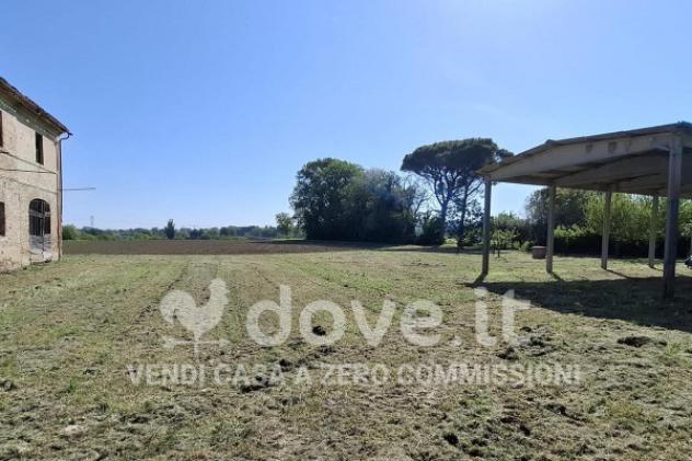 Rustico / Casale di 430 m² con più di 5 locali in vendita a Pesaro - Foto 9