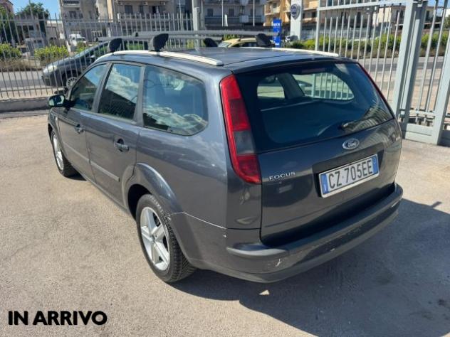 FORD Focus 1.6 TDCi (90CV) S.W. rif. 24112422 - Foto 5