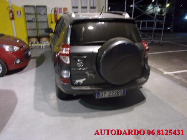 TOYOTA RAV 4 MY23 RAV4 2.2 D-4D 150 CV DPF Luxury rif. 24199285 - Foto 2