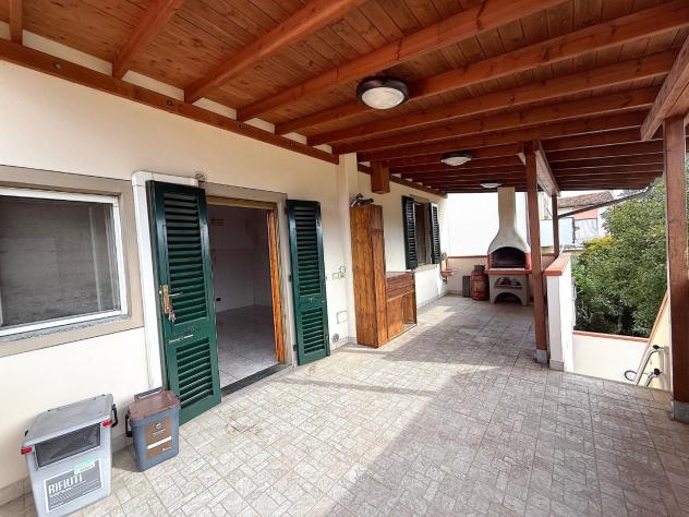 Appartamento in vendita a Limite - Capraia e Limite 105 mq Rif: 1412671