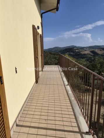 Appartamento con mansarda, 51 mq di terrazzi garage e piscina - Foto 18