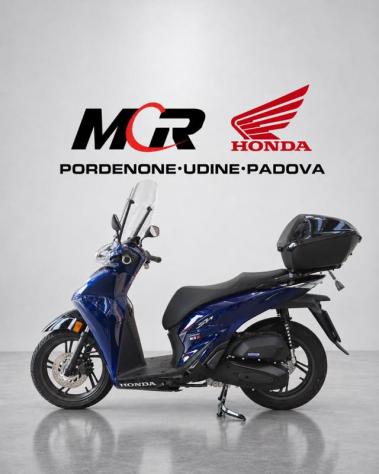 HONDA SH 150 Vetro rif. 24105003 - Foto 2