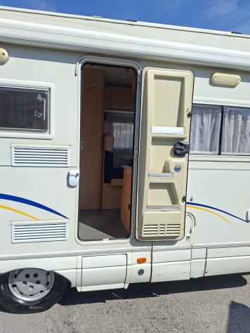 CAMPER MILLER DUCATO MANSARDATO DOPPIA DINETTE FOTOVOLTAICO CLIMATIZZATORE CAMPEGGIO USATI GENERALI 1693 - Foto 5