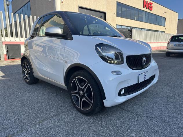 smart fortwo 1.0 52kW passion twinamic 71cv - Foto 8