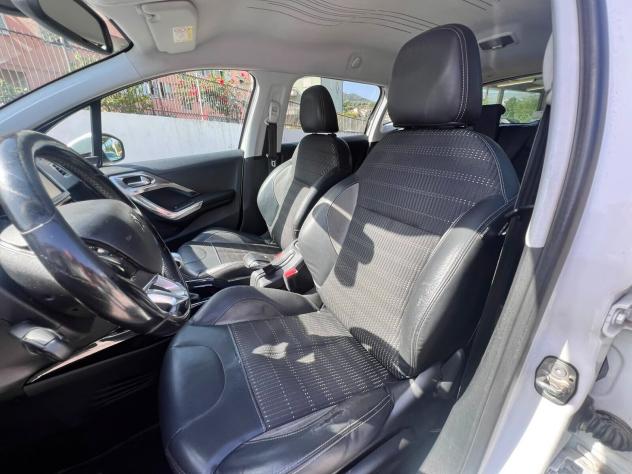 Peugeot 2008 1. 6 BlueHDi 120 S&S Allure - Foto 9