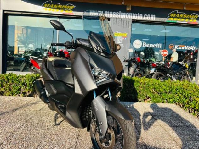 YAMAHA X-MAX 300 TUTTO INCLUSO ANCHE PASSAGGIO! MINI RATE rif. 23995569 - Foto 9