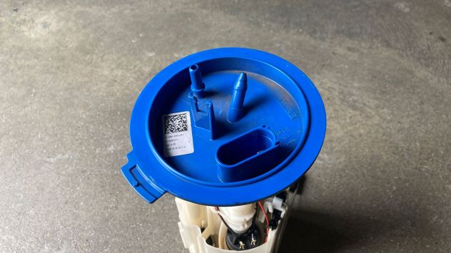 Pompa carburante Volkswagen Up 1.0 benzina del 2021 (1S0919051K) - Foto 3
