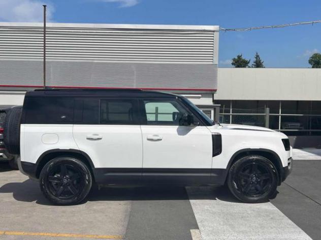 LAND ROVER Defender 110 3.0D I6 200 CV AWD Auto SE rif. 23890855 - Foto 7
