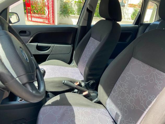 Ford Fiesta 1.2 16V 5p. Titanium - Foto 4