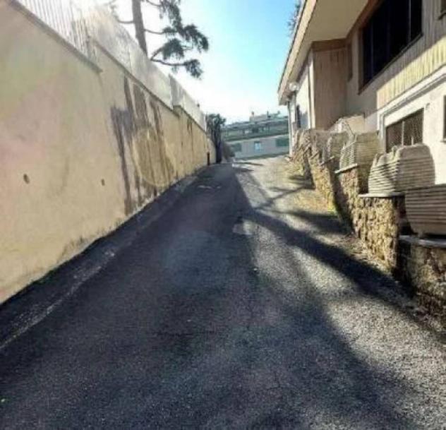 Immobile in asta di 2 m² in vendita a Roma - Foto 2