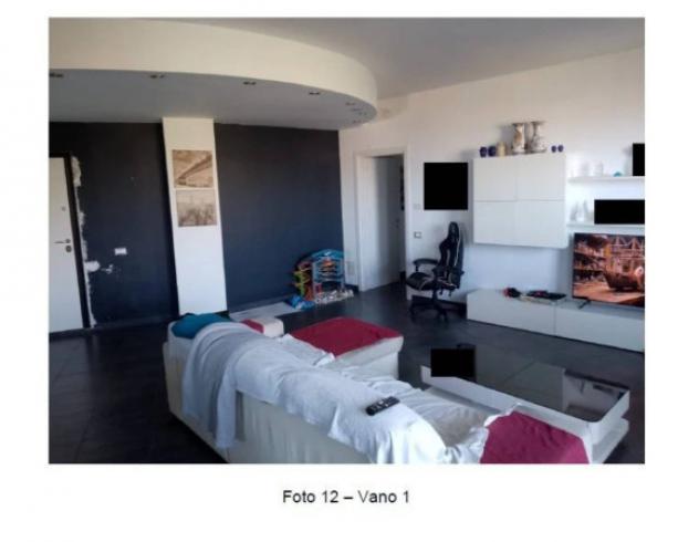 Immobile in asta di 98 m², box auto in vendita a Aci Catena - Foto 12