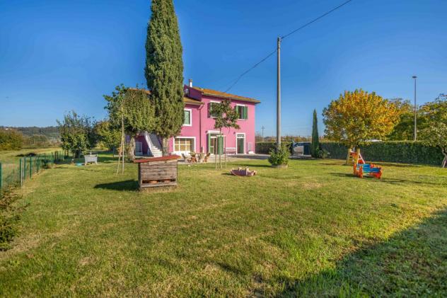Casa singola in vendita a Castelfranco di Sotto 200 mq Rif: 1357376