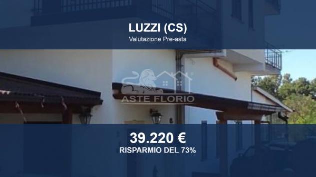 Immobile in asta di 224 m² con più di 5 locali in vendita a Luzzi