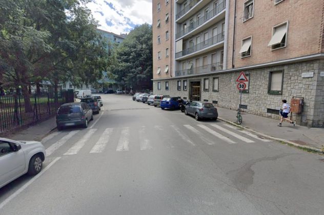 LUNGO PO ANTONELLI GRAZIOSO E AMPIO BILOCALE FINEMENTE RISTRUTTURATO - Foto 2
