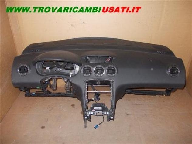CRUSCOTTO NERO NO NAVI PEUGEOT 308 (T7) 3 porte / 5 porte  Carrozzeria  Allestimenti interni  Cruscotto strumenti   PEUGEOT - 308 3 porte / 5 porte -