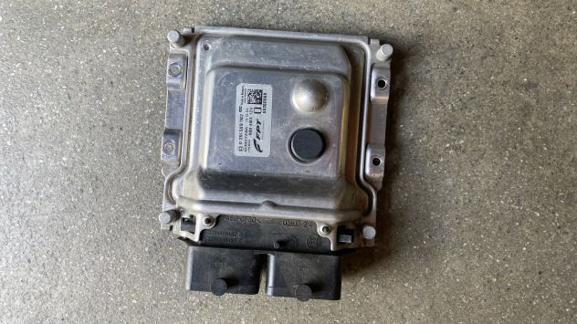 Centralina motore Alfa Romeo Giulietta 1.4Turbo 16v del 2014 (0261S09782) - Foto 2