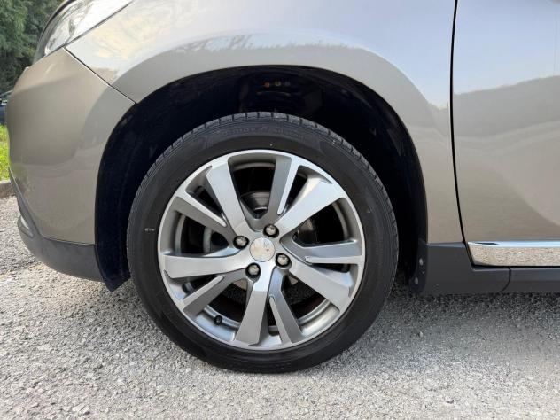 Peugeot 2008 1.6 e-HDi 92 CV Stop&Start Allure - Foto 6