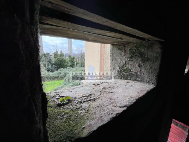 CASA INDIPENDENTE di 14 vani e di 533 mq (MASSAROSA - Borrone) rif. A799 - Foto 13