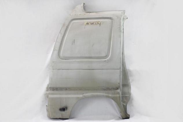 1-000-500-085 FIANCATA PARAFANGO POSTERIORE DESTRO PIAGGIO PORTER 1.0 B 33 KW RICAMBIO NUOVO