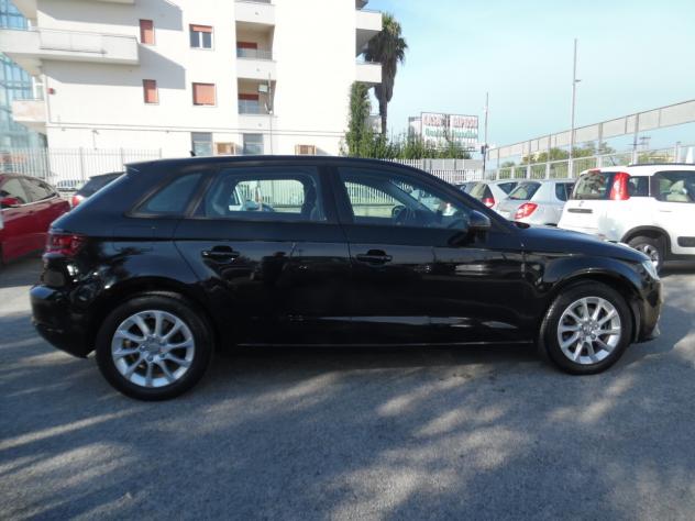 Audi A3 SPB 1.6 TDI Business - Foto 8