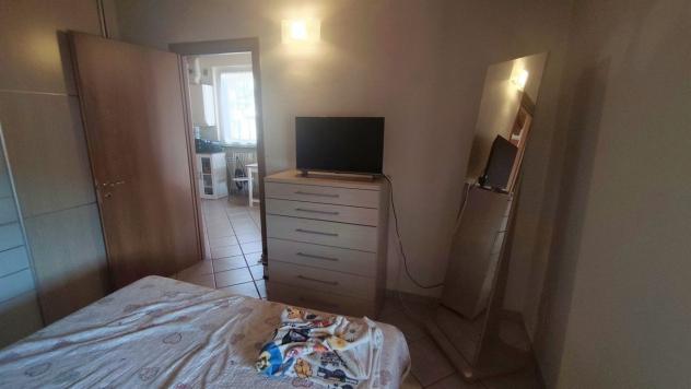 BILOCALE ARREDATO A CALOLZIO CON POSTO AUTO - Foto 16