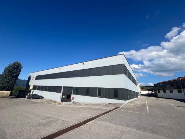 Immobile di 2000 m² con 1 locale in affitto a Lumezzane - Foto 11