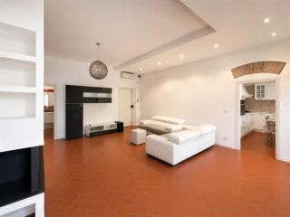 appartamento 4 vani- centro impruneta