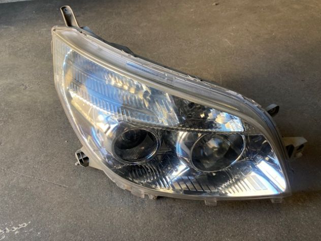 Faro anteriore DX Daihatsu Terios del 2008 - Foto 2