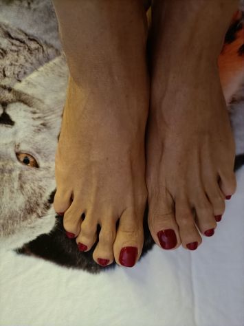 UN INCONTRO DIVERSO DAL SOLITO FOOTJOB - Foto 3 Tel:3489092394