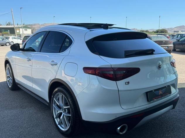 Alfa Romeo Stelvio 2.0 Turbo 280 CV AT8 Q4 Executive con impianto metano - Foto 6